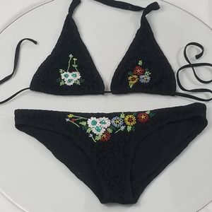 2 piece black bikini